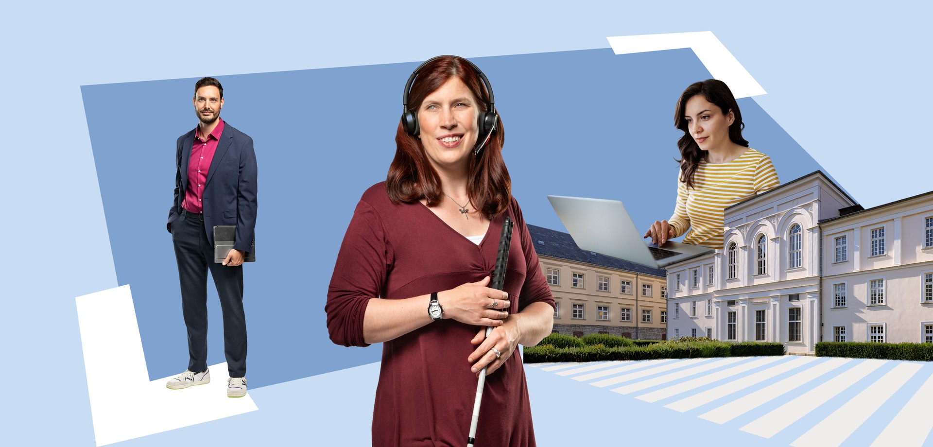 Seheingeschränkte Frau mit Headset und Langstock, Mann mit Anzug und Laptop im Hintergrund, Verwaltungsgebäude und Frau, die am Laptop arbeitet.